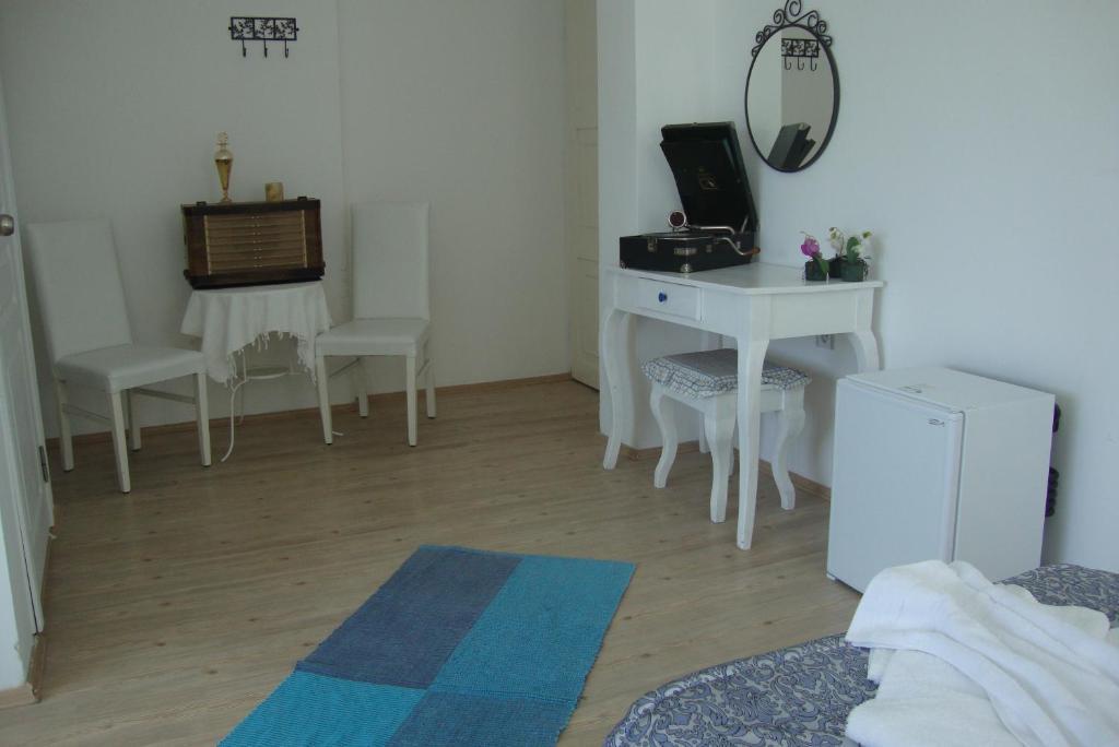 Alacati Sakiz Ev Hotel Room photo